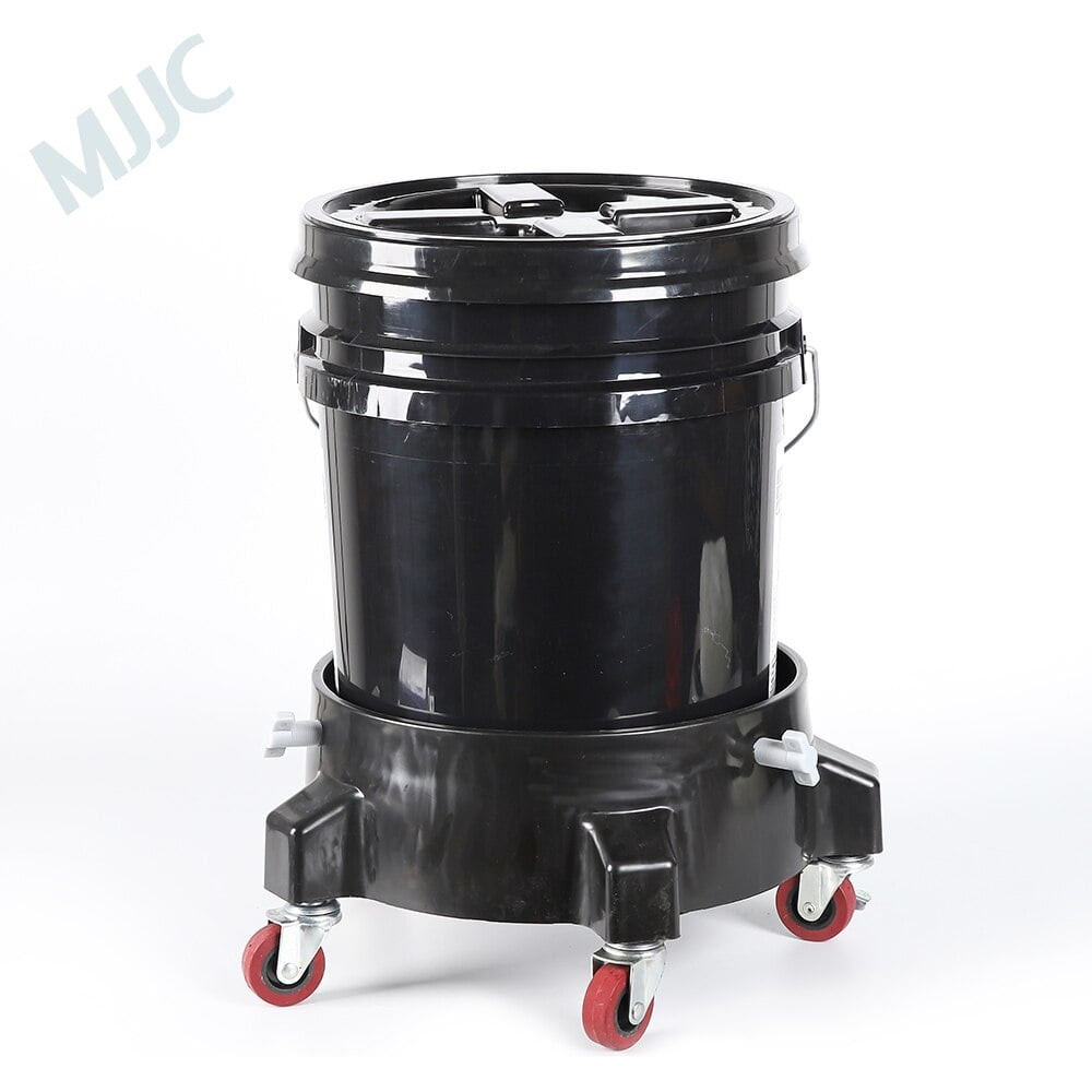 CHARIOT NOIR A ROULETTES POUR CHAUDIERE 20L.
