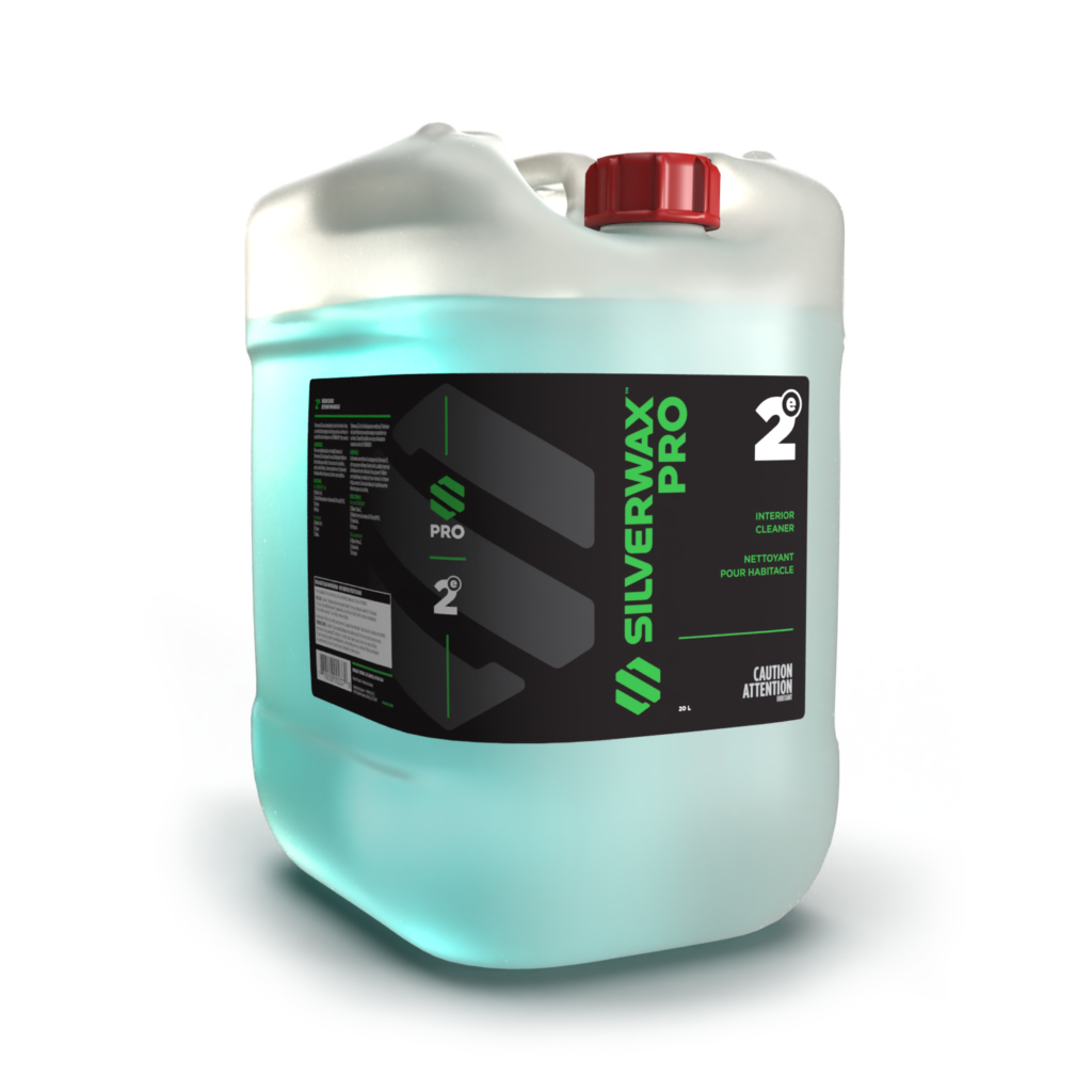 Bidon plastique blanc SILVERWAX PRO pour entretien, liquide bleu, capuchon rouge, étiquette bilingue noire et verte.