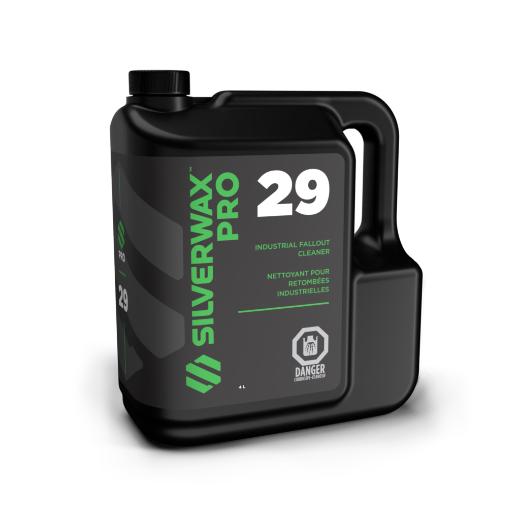 Bidon noir 4L SILVERWAX PRO 29, nettoyant industriel entretien sanitaires, étiquette verte, emballage sécurisé.