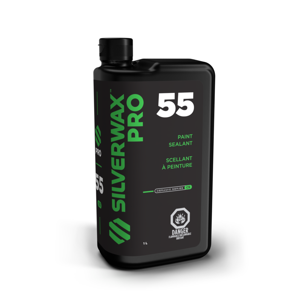 Silverwax Pro 55, bidon 1L noir à bouchon vissé, étiquette bilingue, idéal entretien peinture, design épuré, pictos sécurité.