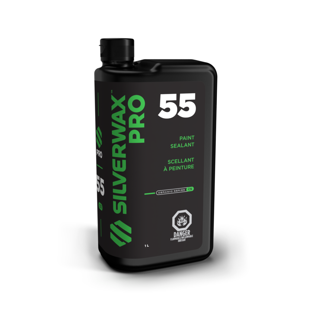 Silverwax Pro 55, bidon 1L noir à bouchon vissé, étiquette bilingue, idéal entretien peinture, design épuré, pictos sécurité.