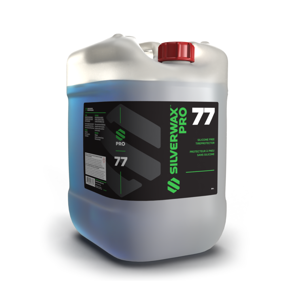 Bidon translucide 5L Silverwax PRO 77, liquide bleu détergent sans silicone, capuchon rouge, pour entretien sanitaire.