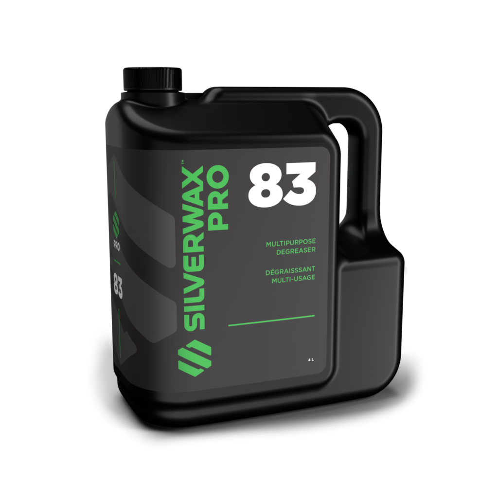 Bidon noir 4L Silverwax Pro 83, dégraissant multi-usage écologique, étiquette verte, pour entretien et nettoyage sanitaires.