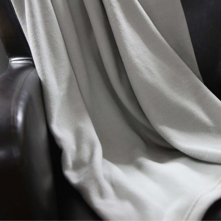 COUVERTURE MOLLETON IVOIRE SIMPLE/DOUBLE 72"x90"