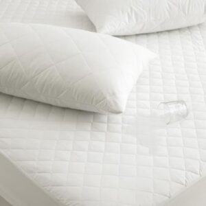 PROTEGE OREILLER MATELASSEE STANDARD
